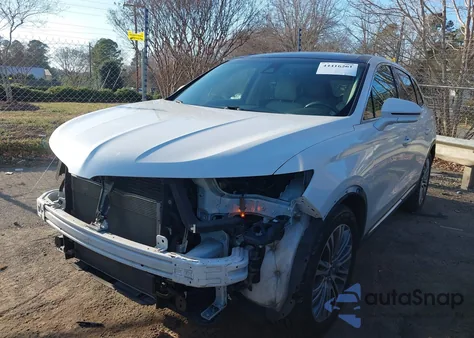 2016 Lincoln Mkx Reserve z USA, uszkodzony, nr VIN 2LMTJ6LR6GBL49891